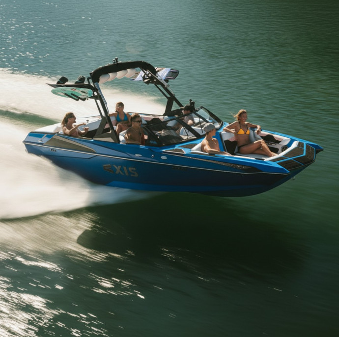 Прогулка на катере Malibu Axis в Москве