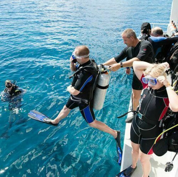 Пробное погружение с аквалангом в Москве