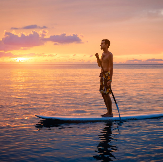 Прогулка на катере с катанием на вейкборде и САП борде в Москве