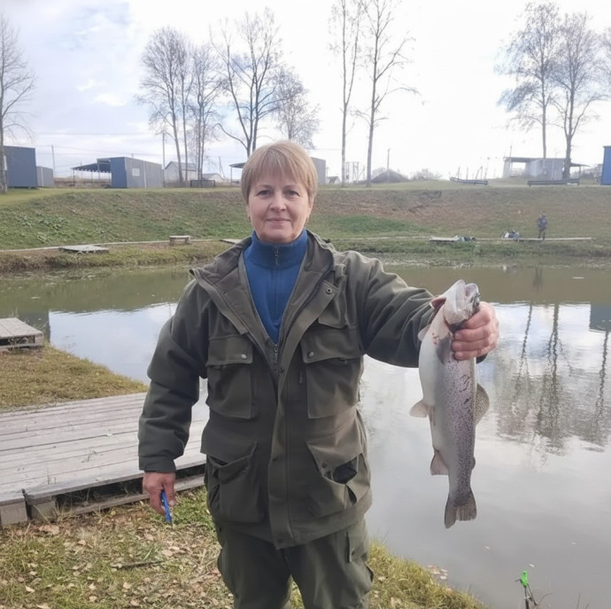Рыбалка на водоёме в Москве