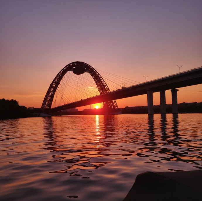 Прогулка на катере в Москве