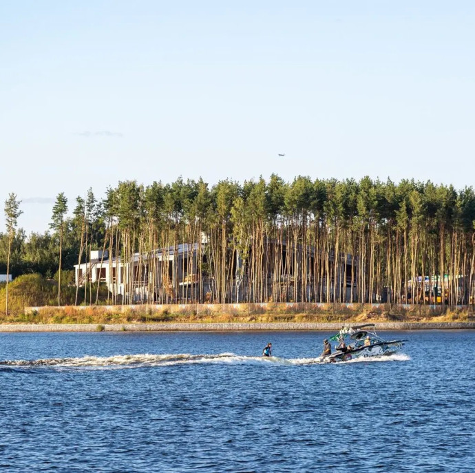 Семейная прогулка на яхте в Москве