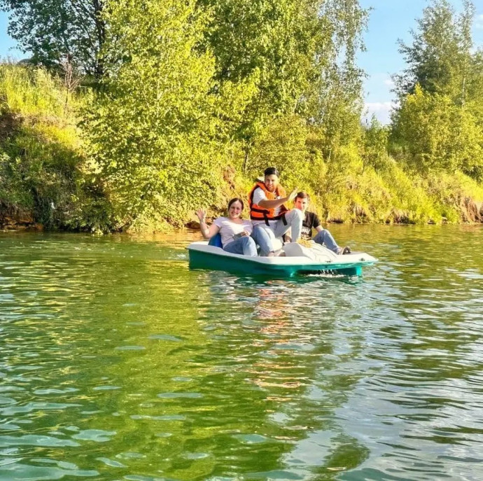 Прогулка на катамаране в Москве