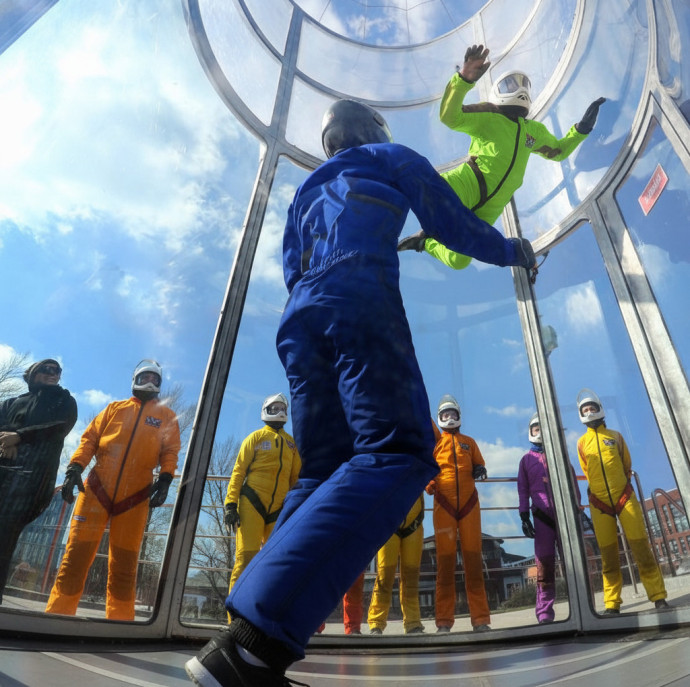 Полёт в аэротрубе I-Fly в Москве