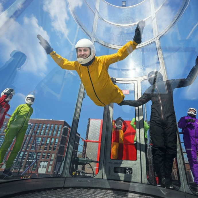 Полёт в аэротрубе I-Fly в Москве