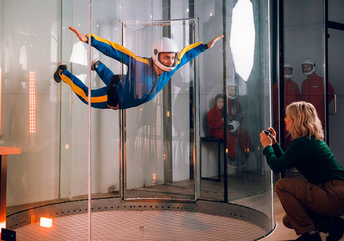 Полёт в аэротрубе I-Fly в Москве