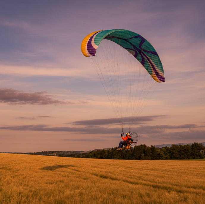 Полет на мотопараплане в Москве