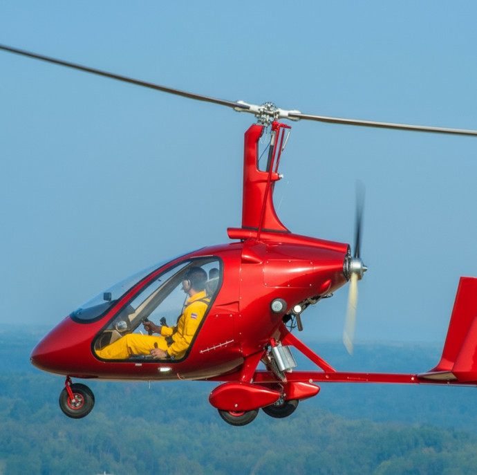 Экстремальный полет на гироплане в Москве