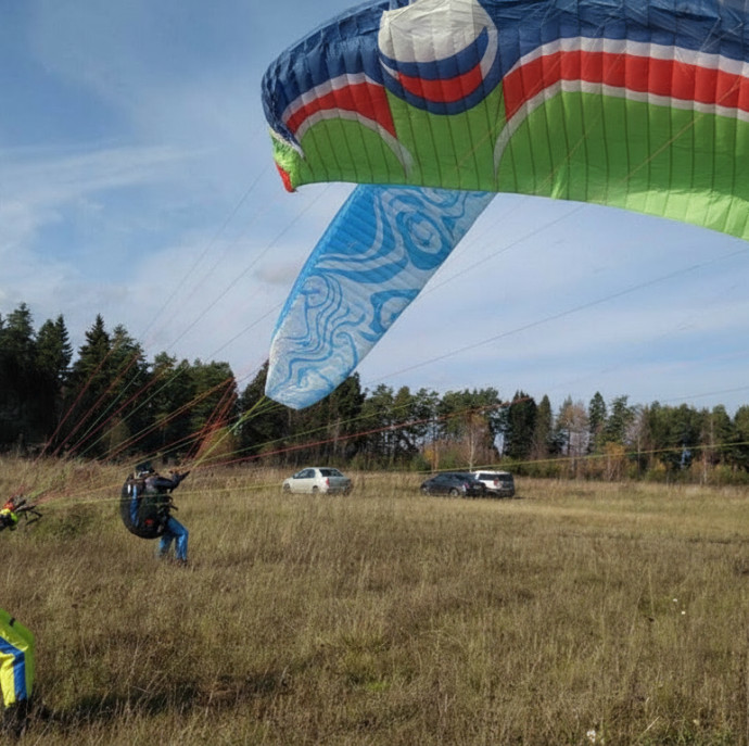 Полет на параплане Первый сам в Москве