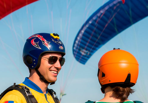 Полет на параплане День в школе в Москве