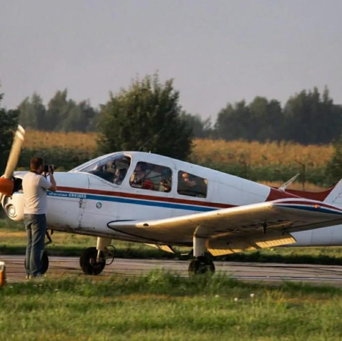 Полет на самолете для троих Мячково в Москве