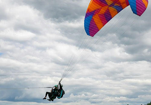 Полет на параплане с акробатикой в Москве