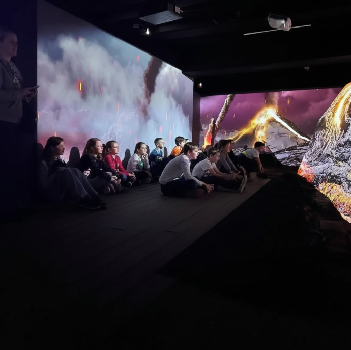 Мультимедийная выставка Большая страна в Москве