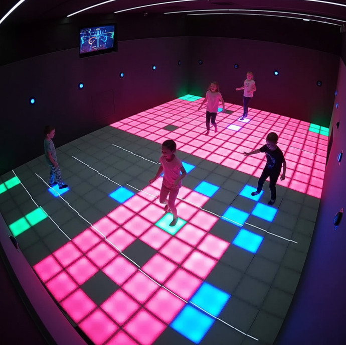 Пиксельная комната PixelQuest в Москве