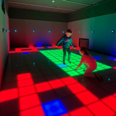 Пиксельная комната PixelQuest в Москве