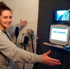 Музыкальный презент (запись песни в студии) в Москве