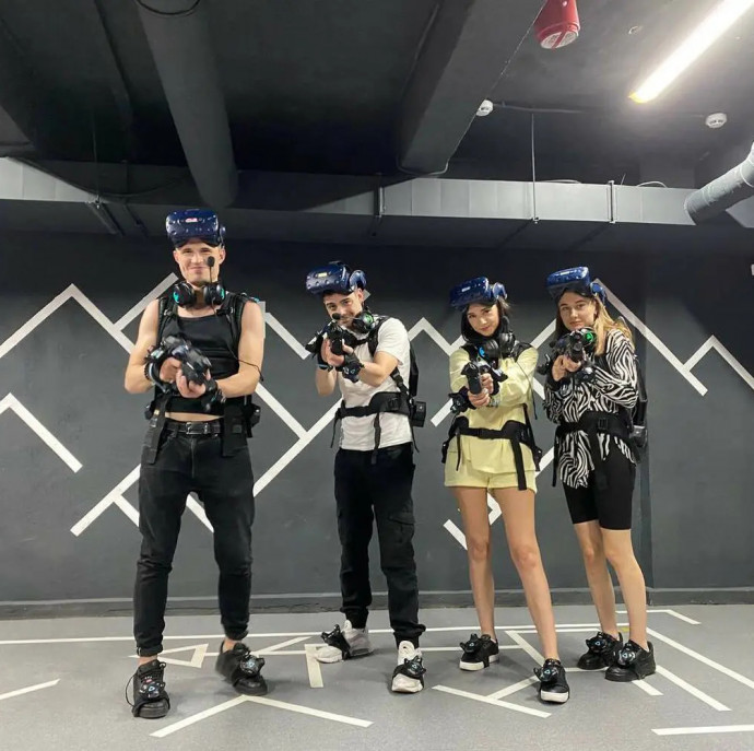 Виртуальная реальность со свободным перемещением в Москве