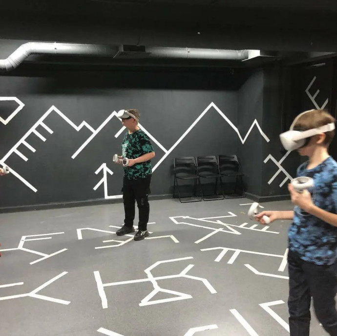 Виртуальная реальность со свободным перемещением в Москве