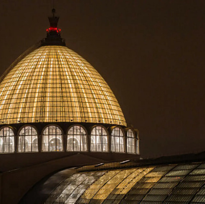 Павильон Космос на ВДНХ в Москве