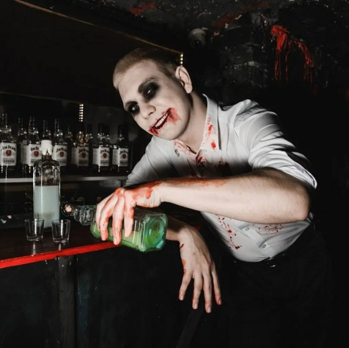 Алкогольный квест 18+ Бар вампиров в Москве