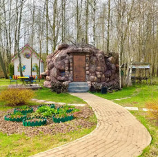 Романтическая ночь в пещере Гингемы в Москве