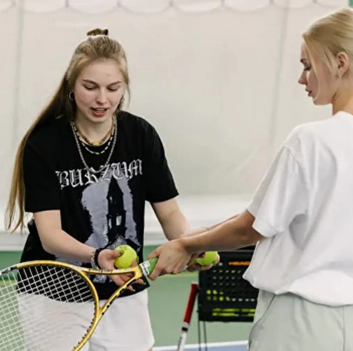 Игра в теннис в Москве