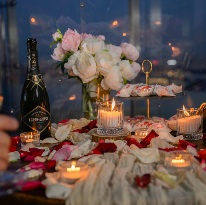 Романтическое свидание на крыше в Москве