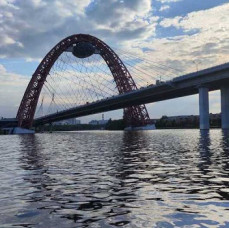 Прогулка на катере в район Москва Сити в Москве