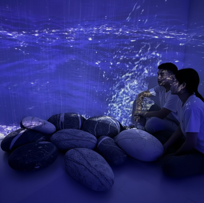 Свидание в Большой стране в Москве