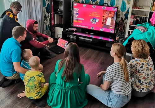 Домашняя онлайн-игра от ВАУ КВИЗ в Москве