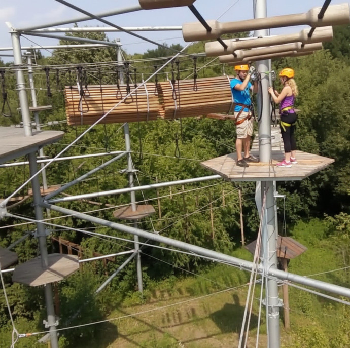 Веревочный парк на ВДНХ в Москве