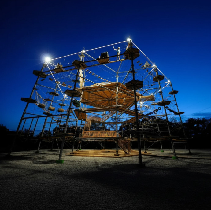 Веревочный парк на ВДНХ в Москве