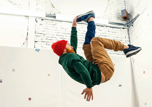 Прыжки на батуте в Москве