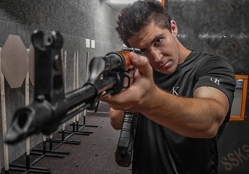 Курс по стрельбе АК Эволюция из автоматов АК-12 и АКМ в Москве