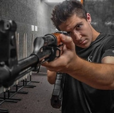 Курс по стрельбе АК Эволюция из автоматов АК-12 и АКМ в Москве