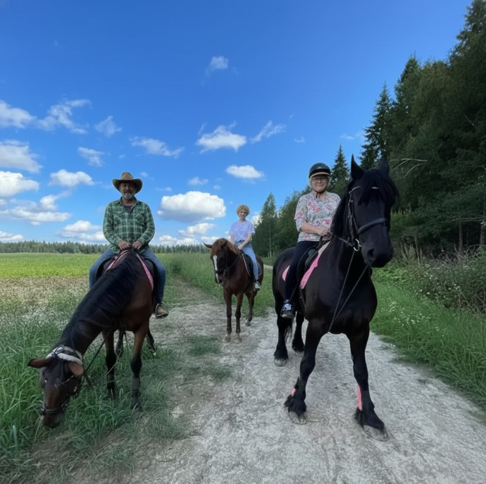 Индивидуальная конная прогулка в Москве