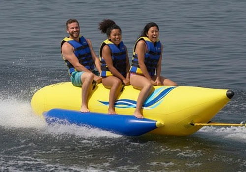 Катание на банане в Москве