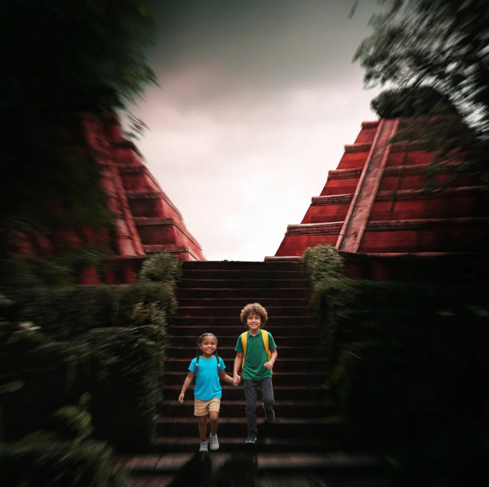 Посещение иммерсивного спектакля Загадка Амулета в Москве