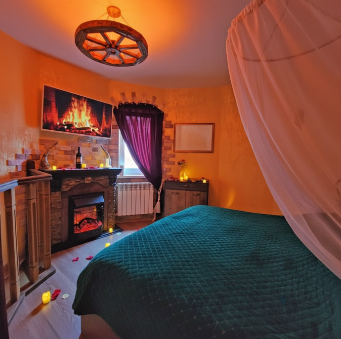 Романтическая ночь в башне дракона в Москве