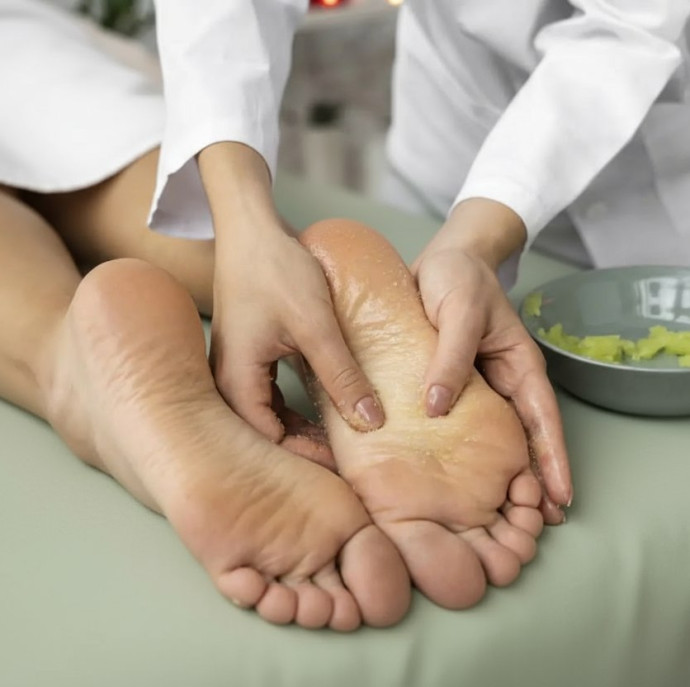 Тайский массаж ног в Москве