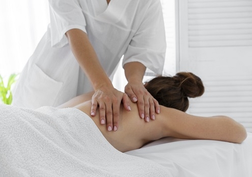 Исцеляющий массаж Полет над облаками в Москве