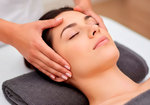 Массаж лица классический в Москве