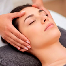 Массаж лица классический в Москве