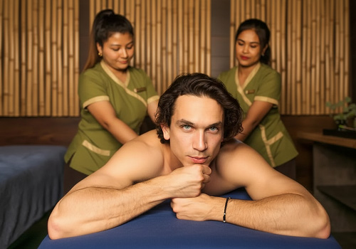 Тайский королевский массаж в 4 руки в Москве