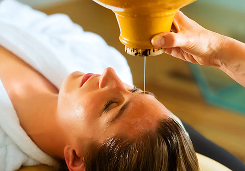 Массаж Мукхабхьянга в Москве