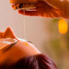 Массаж Мукхабхьянга в Москве