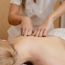 Мануальный массаж тела в Москве