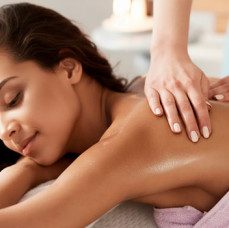 Мануальный массаж тела в Москве