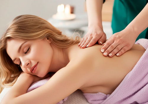 Мануальный массаж спины в Москве