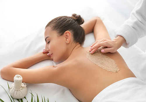 Массаж Удвартана в Москве